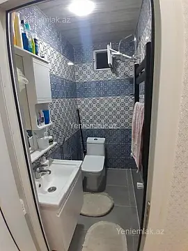 Satılır 5 otaqlı həyət evi 130 m²