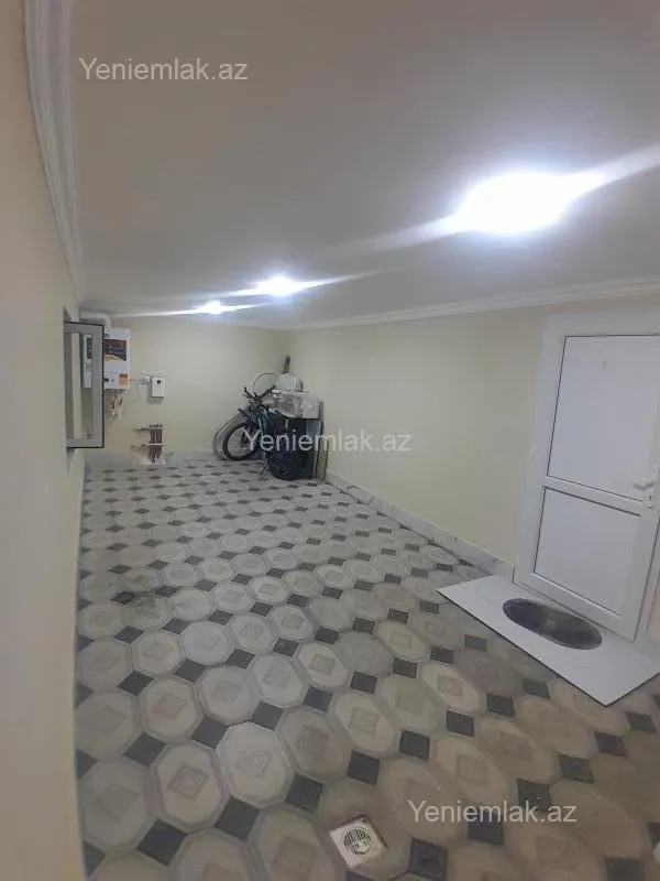 Satılır 5 otaqlı həyət evi 130 m²