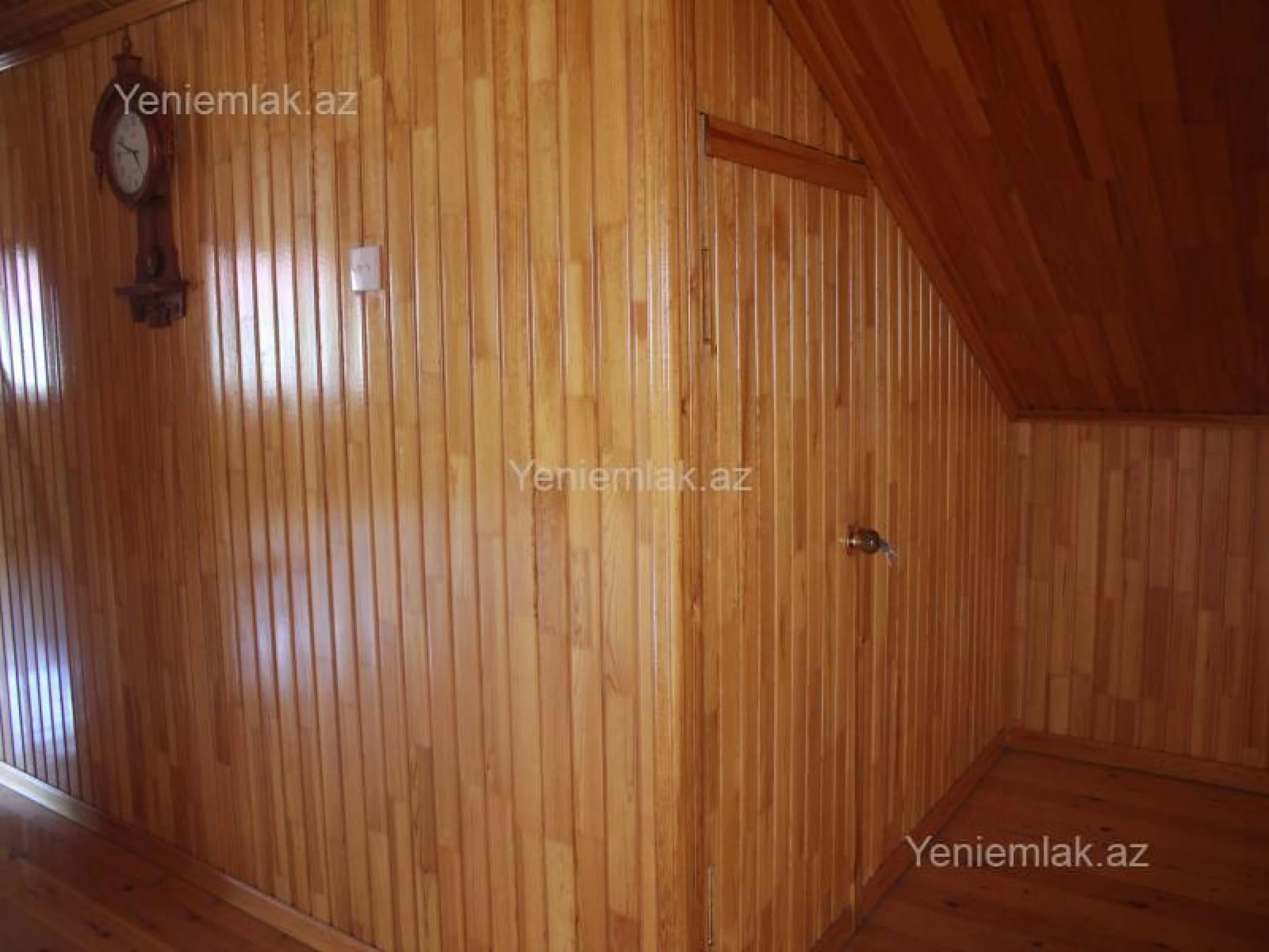 Satılır 6 otaqlı həyət evi 450 m²