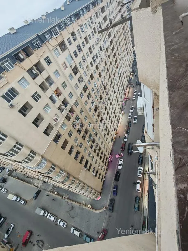 Satılır 3 otaqlı yeni tikili 54 m²