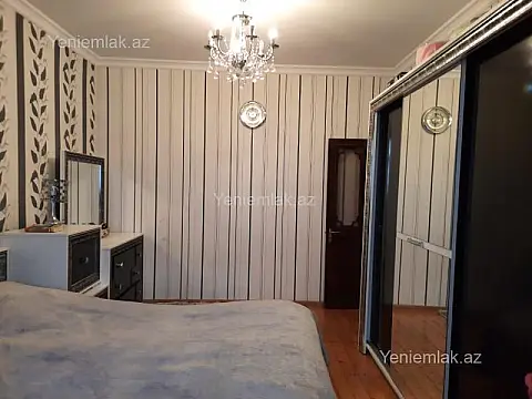 Satılır 3 otaqlı köhnə tikili 80 m²