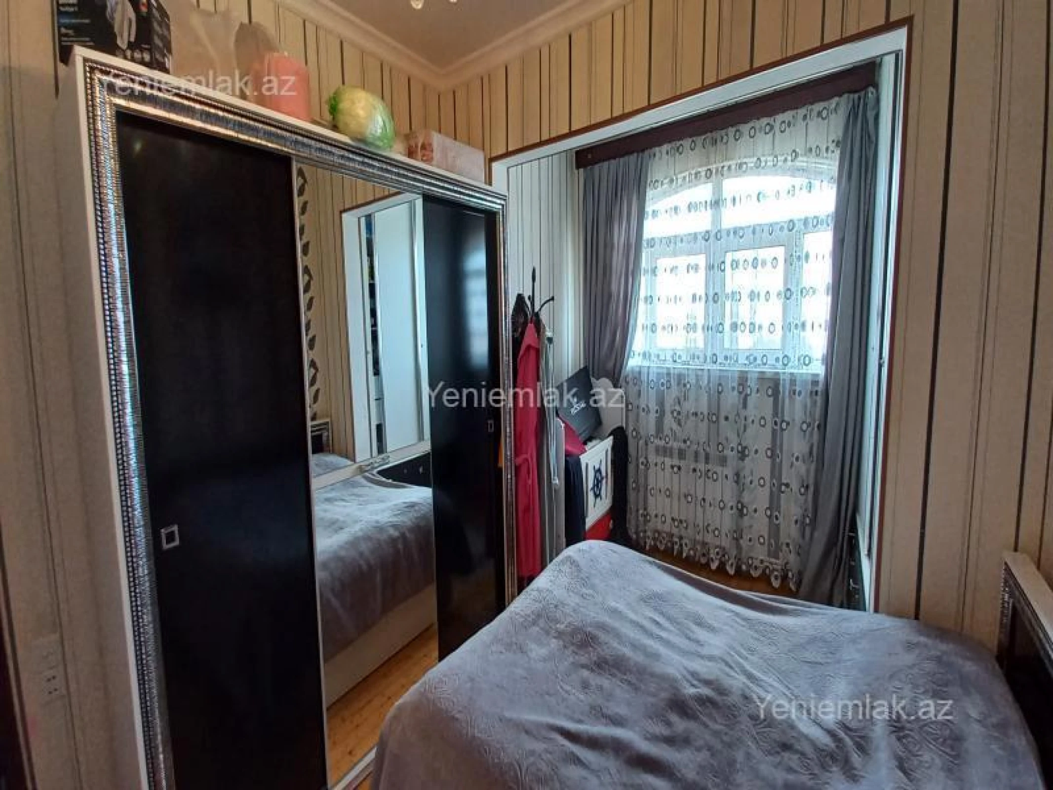 Satılır 3 otaqlı köhnə tikili 80 m²