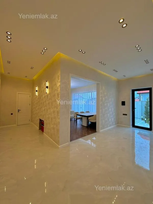 Satılır 4 otaqlı həyət evi 200 m²
