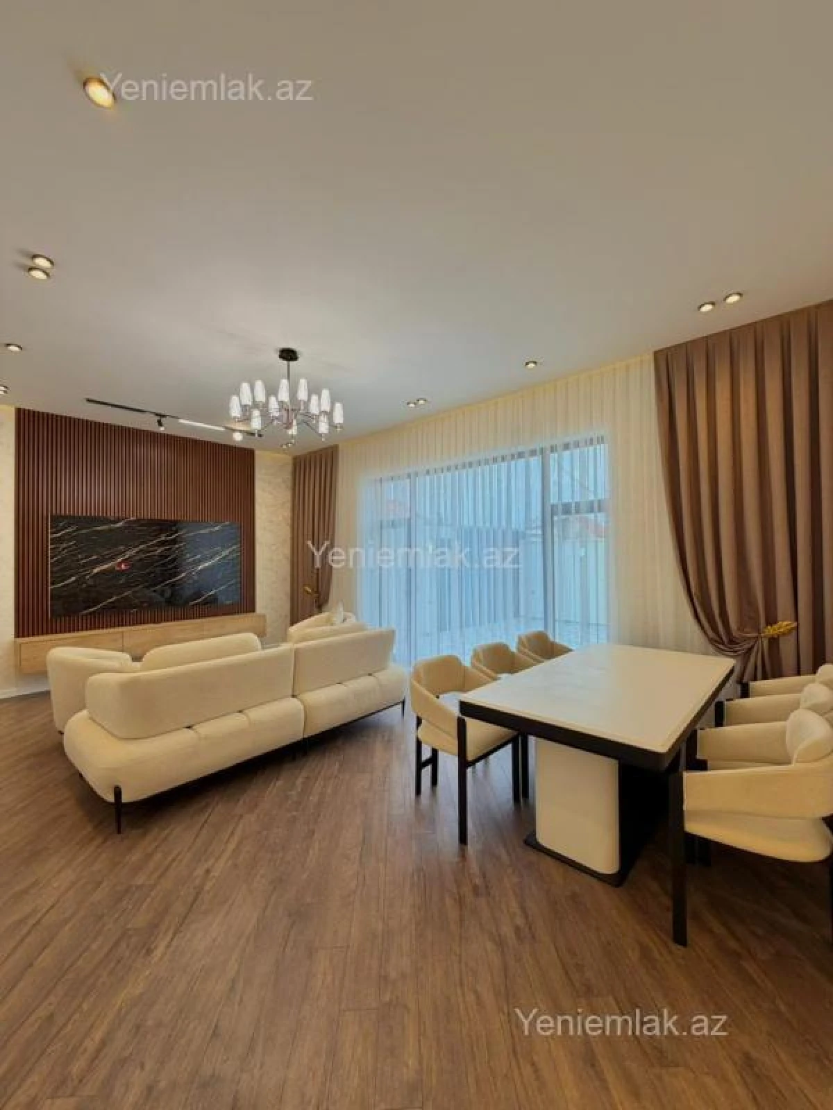 Satılır 4 otaqlı həyət evi 200 m²