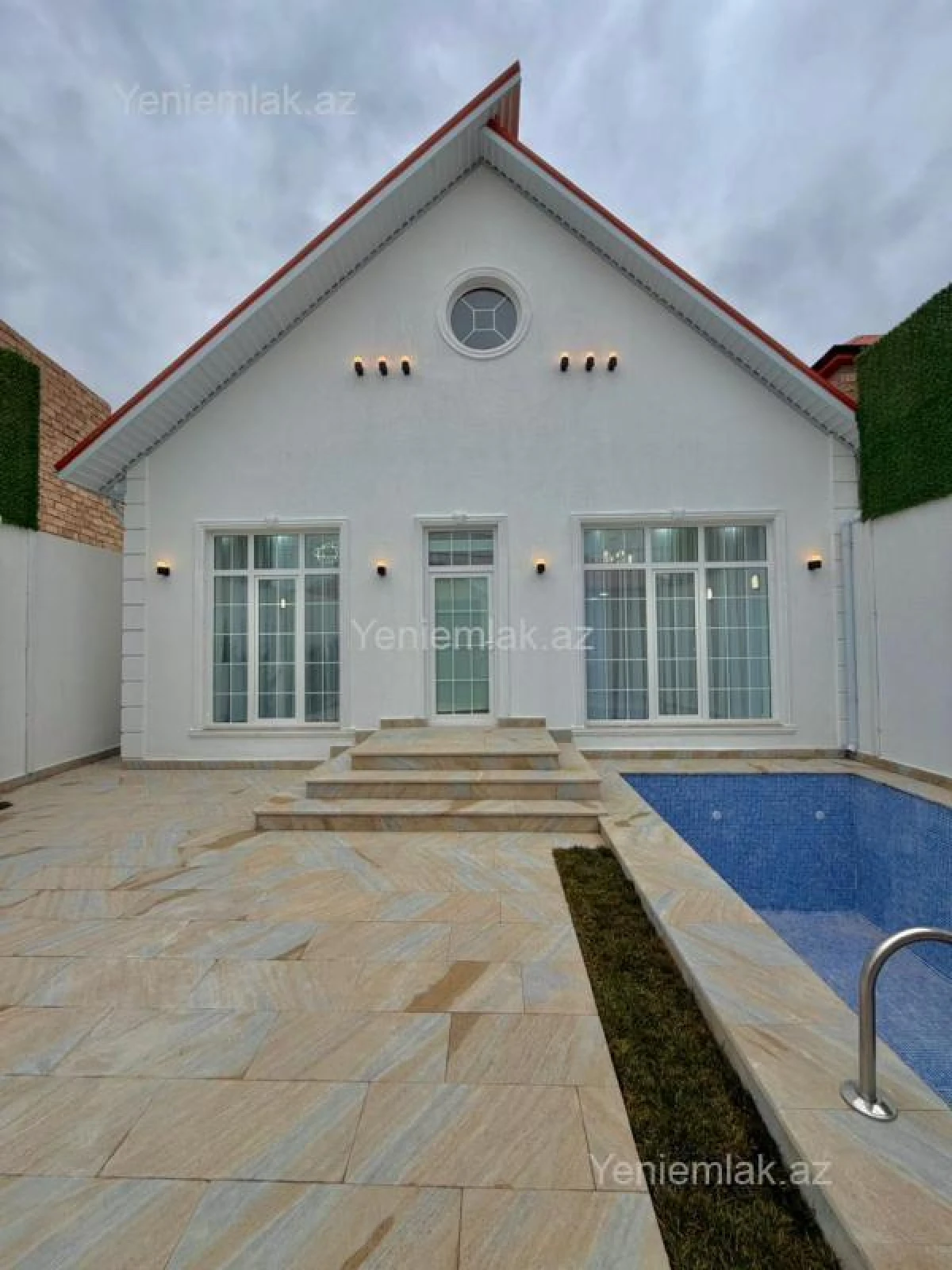 Satılır 4 otaqlı həyət evi 150 m²