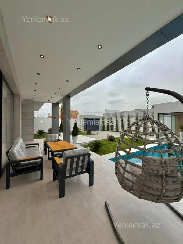Satılır 5 otaqlı həyət evi 250 m²