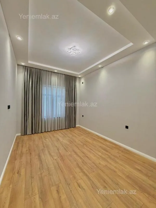 Satılır 4 otaqlı həyət evi 170 m²