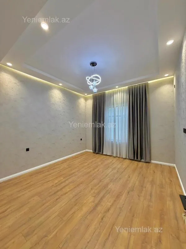 Satılır 4 otaqlı həyət evi 170 m²