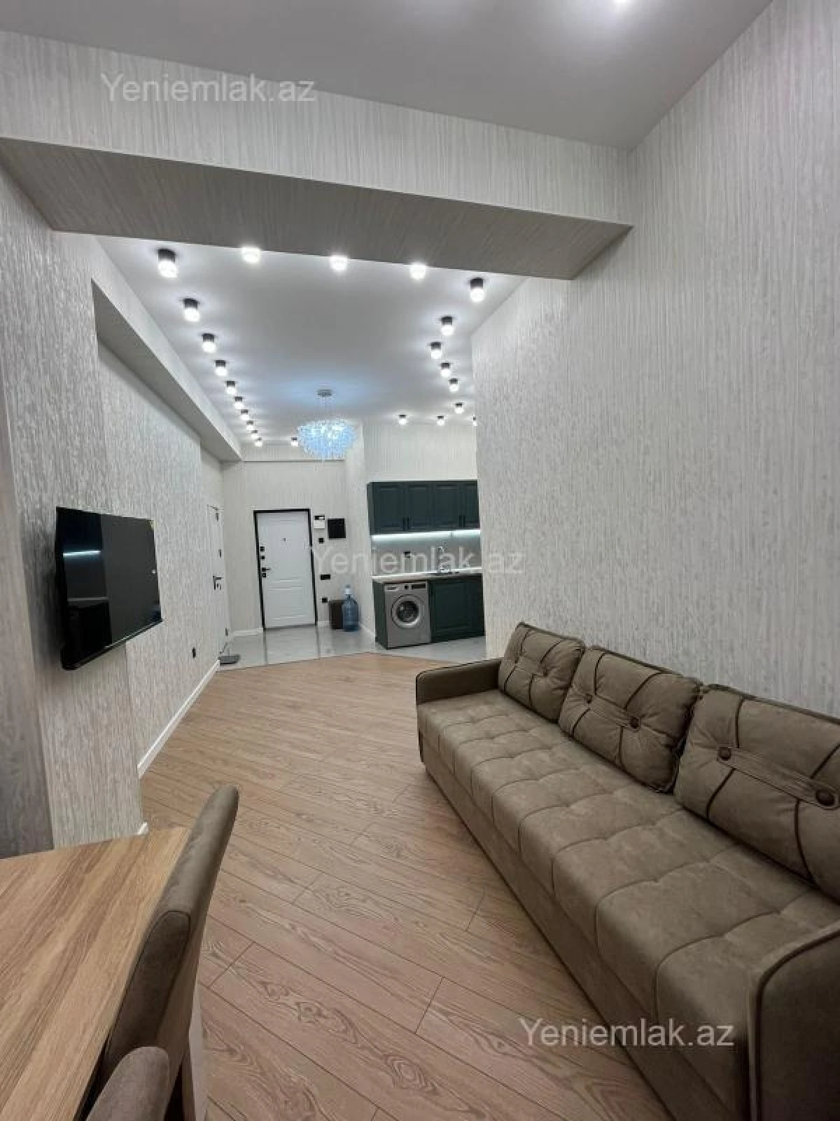 Satılır 2 otaqlı yeni tikili 65 m²