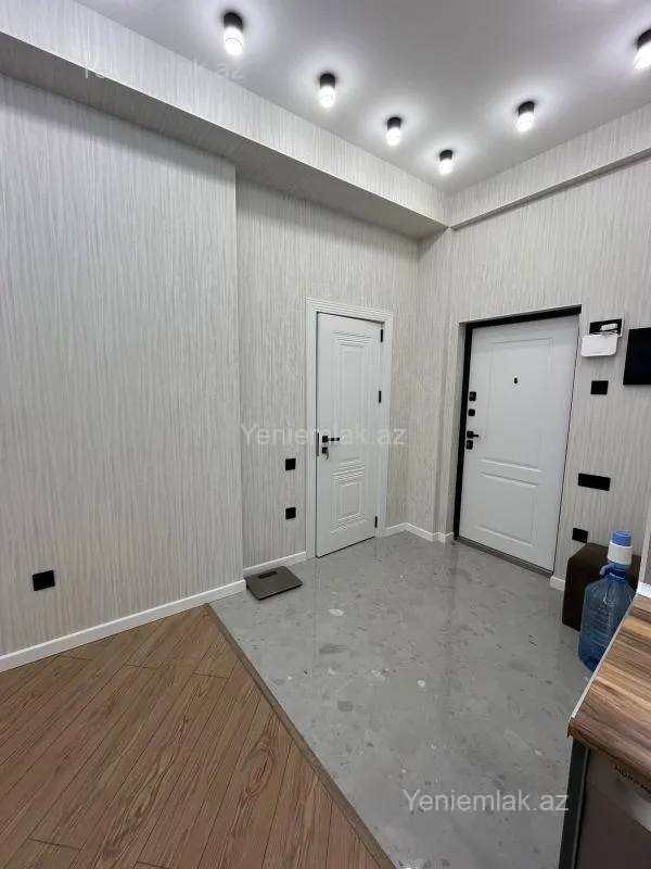 Satılır 2 otaqlı yeni tikili 65 m²