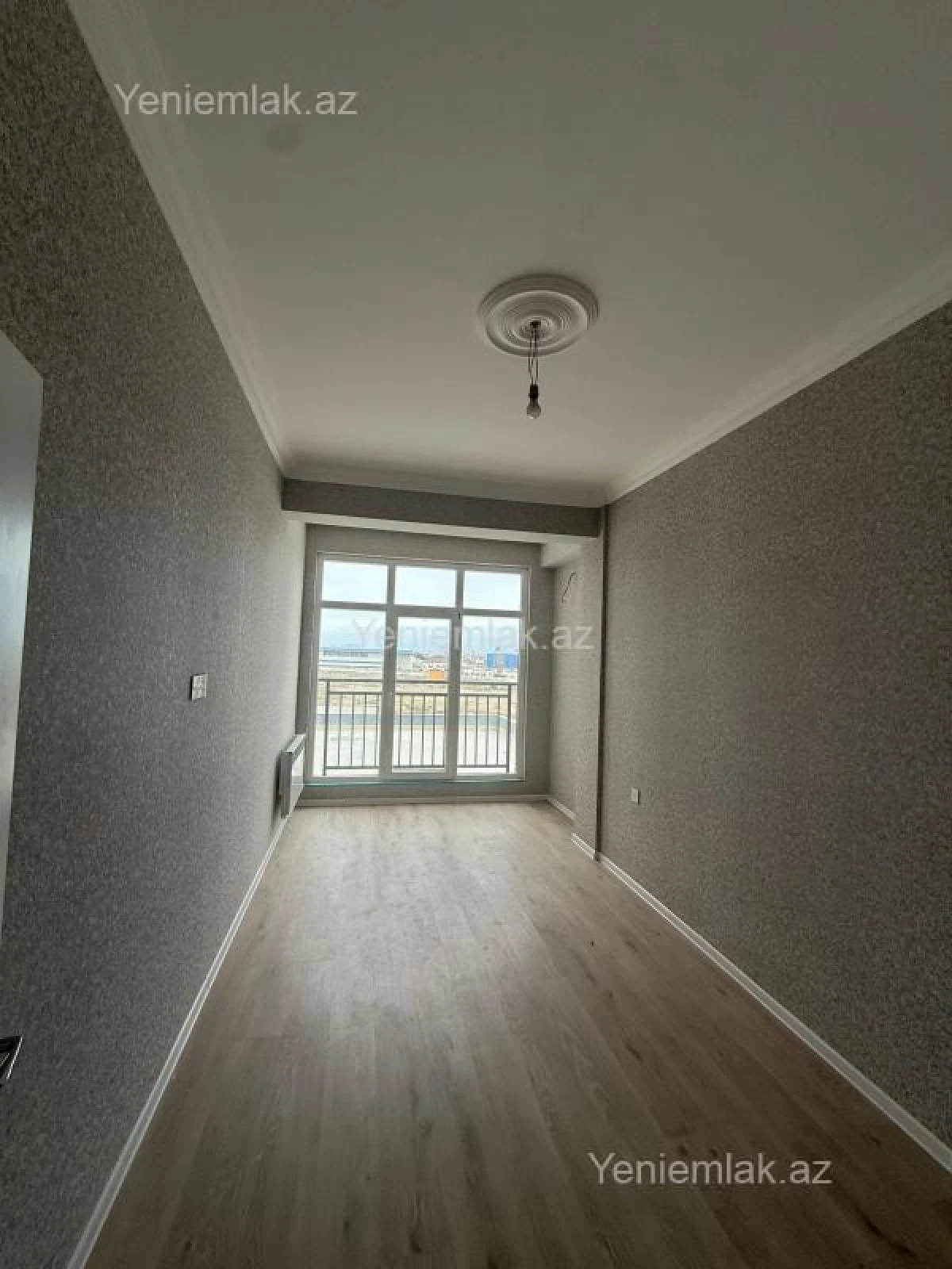 Satılır 2 otaqlı yeni tikili 84 m²