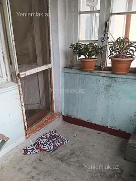 Satılır 2 otaqlı köhnə tikili 55 m²
