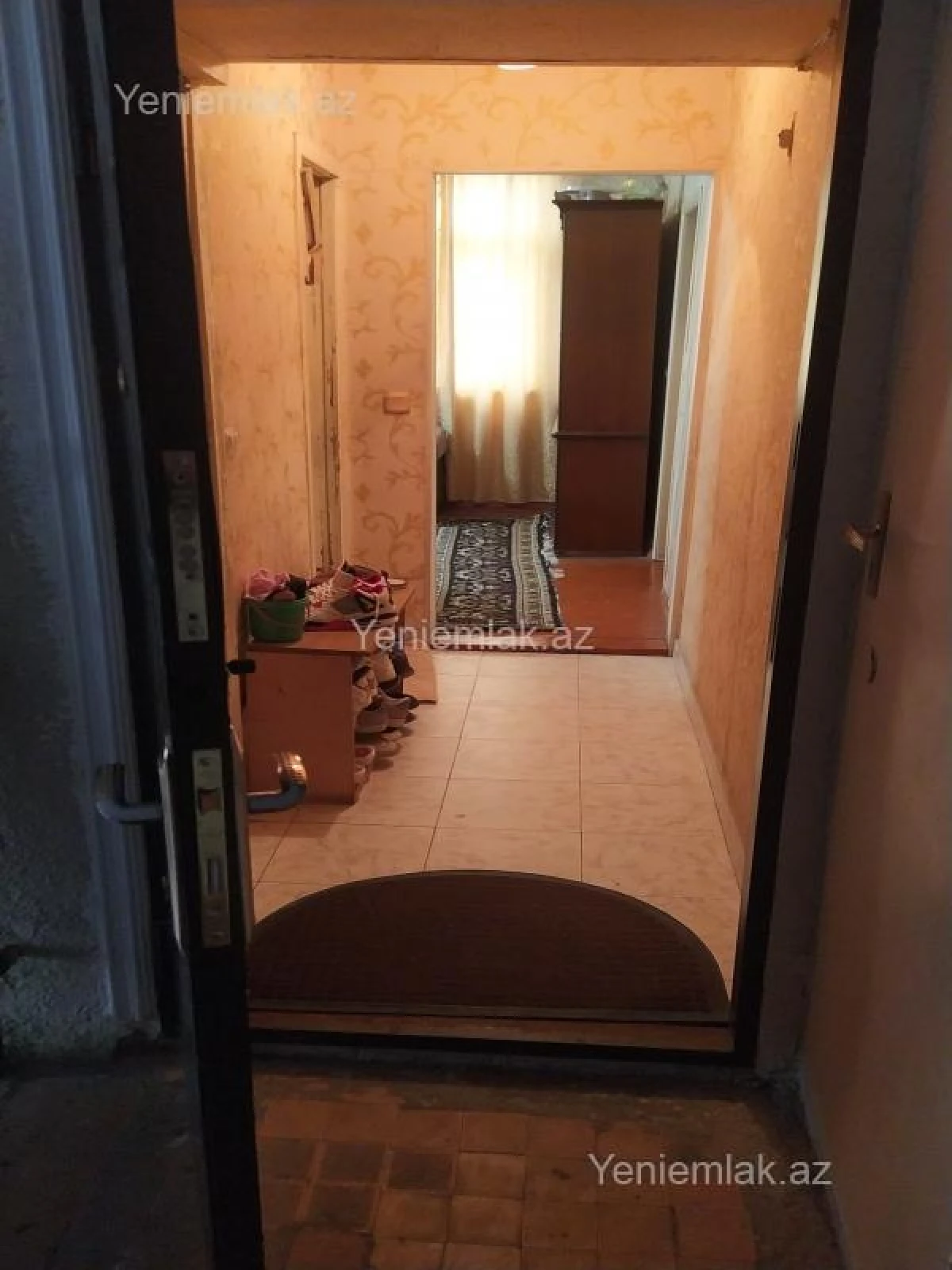 Satılır 2 otaqlı köhnə tikili 55 m²