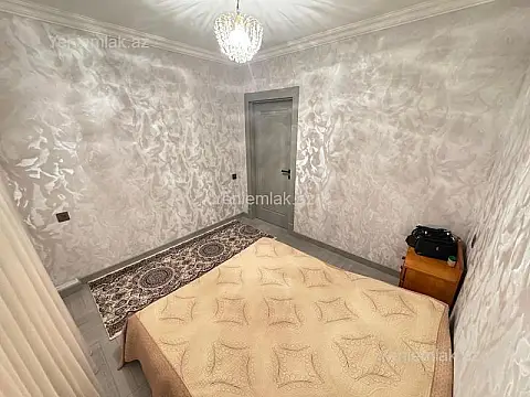 Satılır 3 otaqlı köhnə tikili 72 m²
