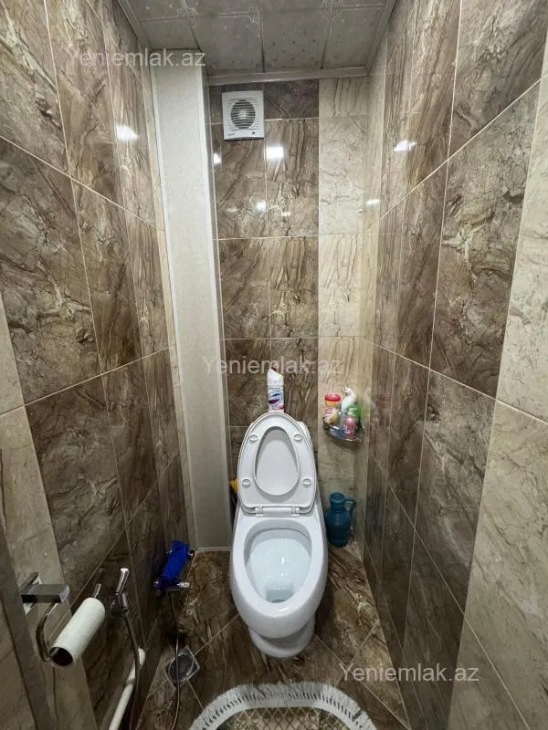 Satılır 3 otaqlı köhnə tikili 72 m²