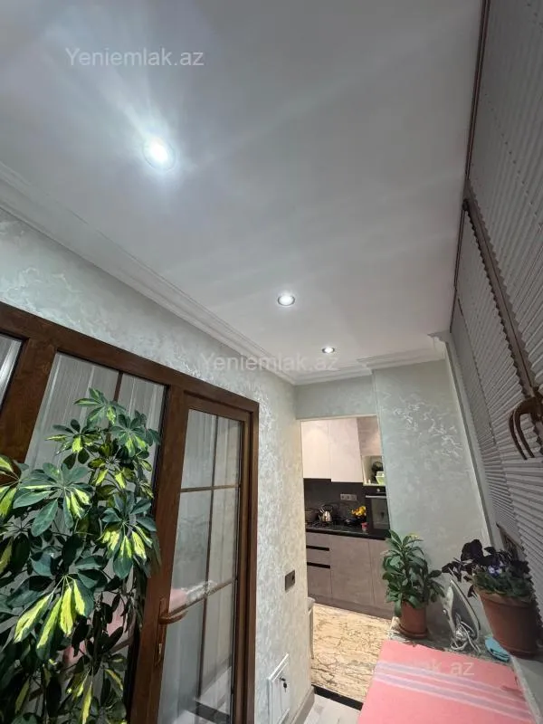 Satılır 3 otaqlı köhnə tikili 72 m²