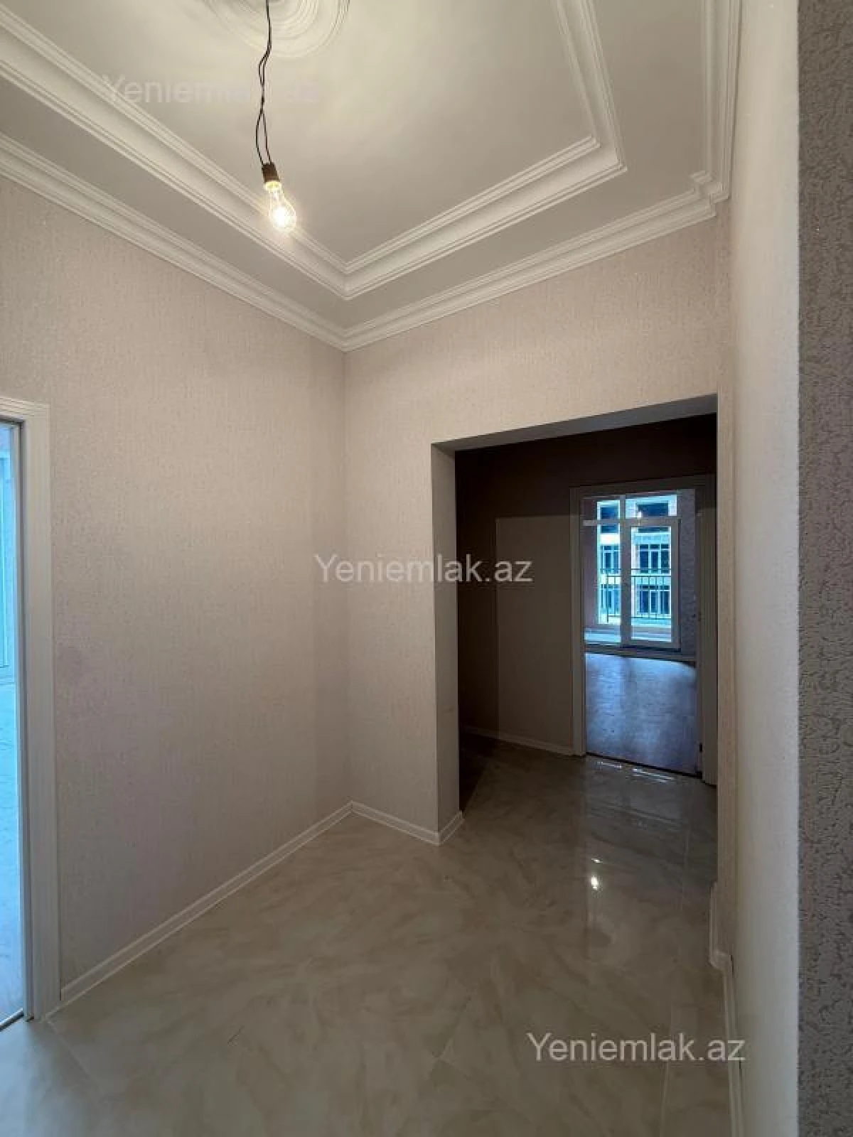 Satılır 2 otaqlı yeni tikili 90 m²