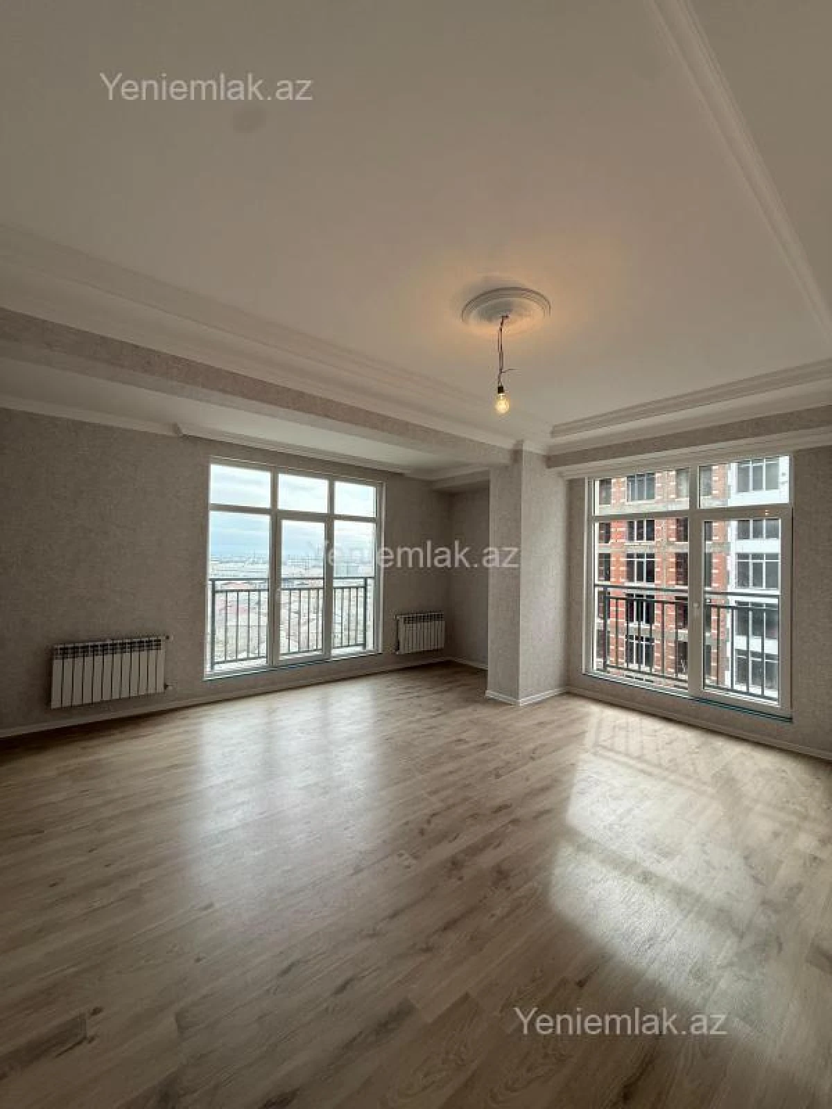 Satılır 2 otaqlı yeni tikili 90 m²