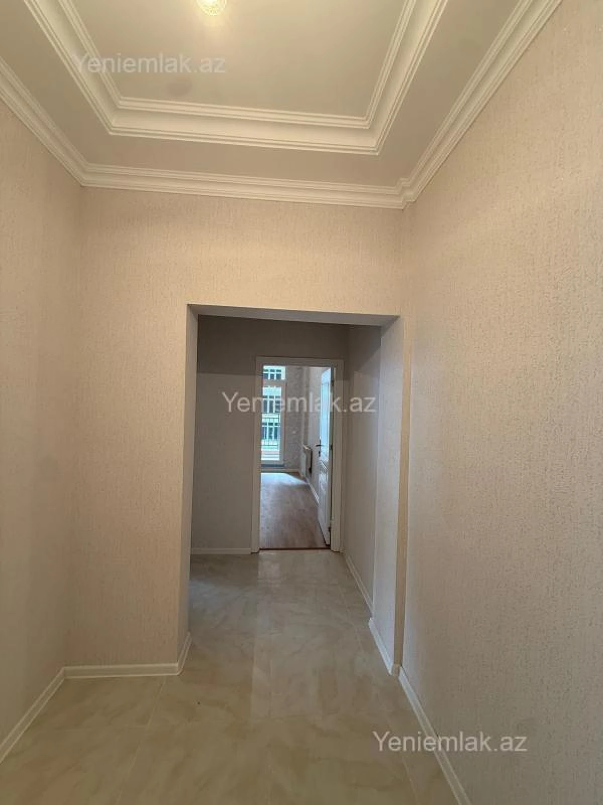 Satılır 2 otaqlı yeni tikili 90 m²