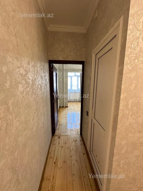 Satılır 1 otaqlı köhnə tikili 40 m²