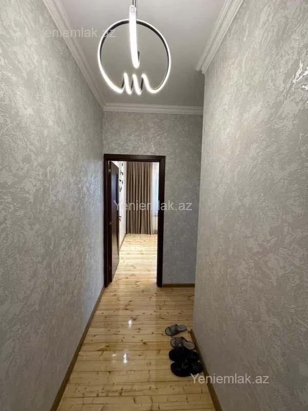 Satılır 1 otaqlı köhnə tikili 40 m²