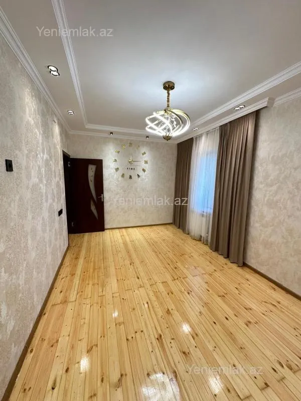 Satılır 1 otaqlı köhnə tikili 40 m²