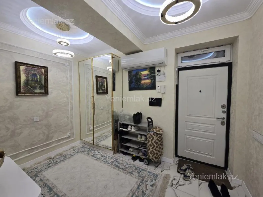 Satılır 2 otaqlı yeni tikili 66 m²