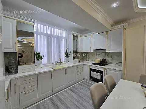 Satılır 2 otaqlı yeni tikili 66 m²