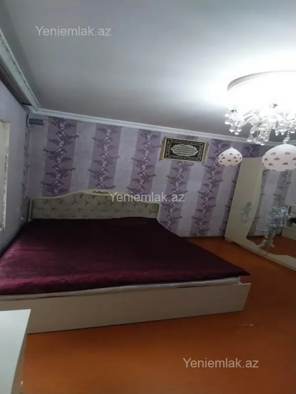 Satılır 3 otaqlı həyət evi 100 m²