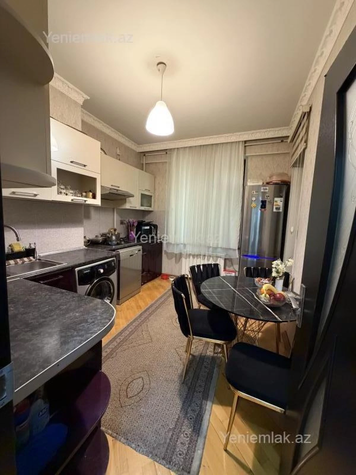 Satılır 4 otaqlı yeni tikili 135 m²