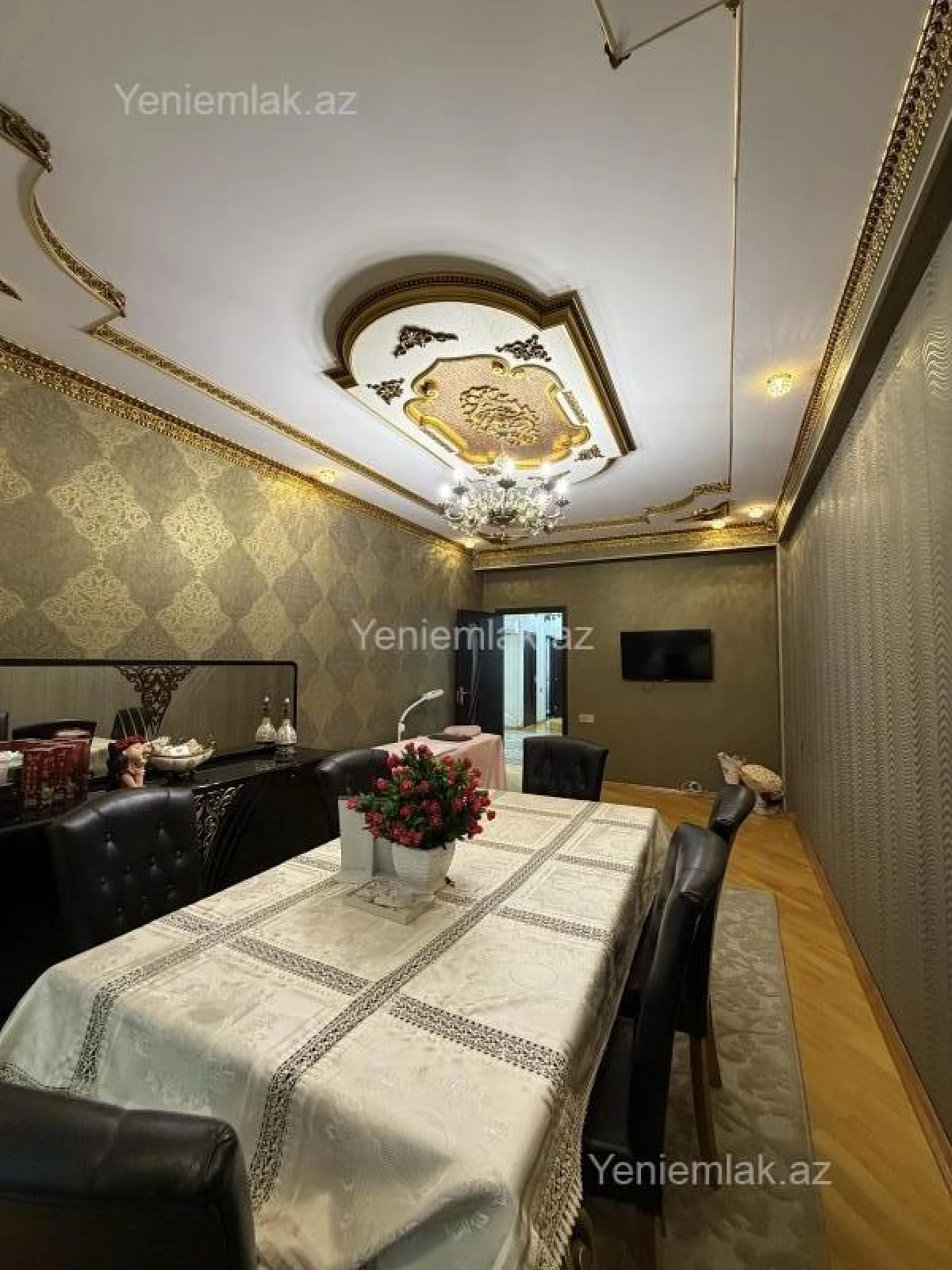 Satılır 4 otaqlı yeni tikili 135 m²