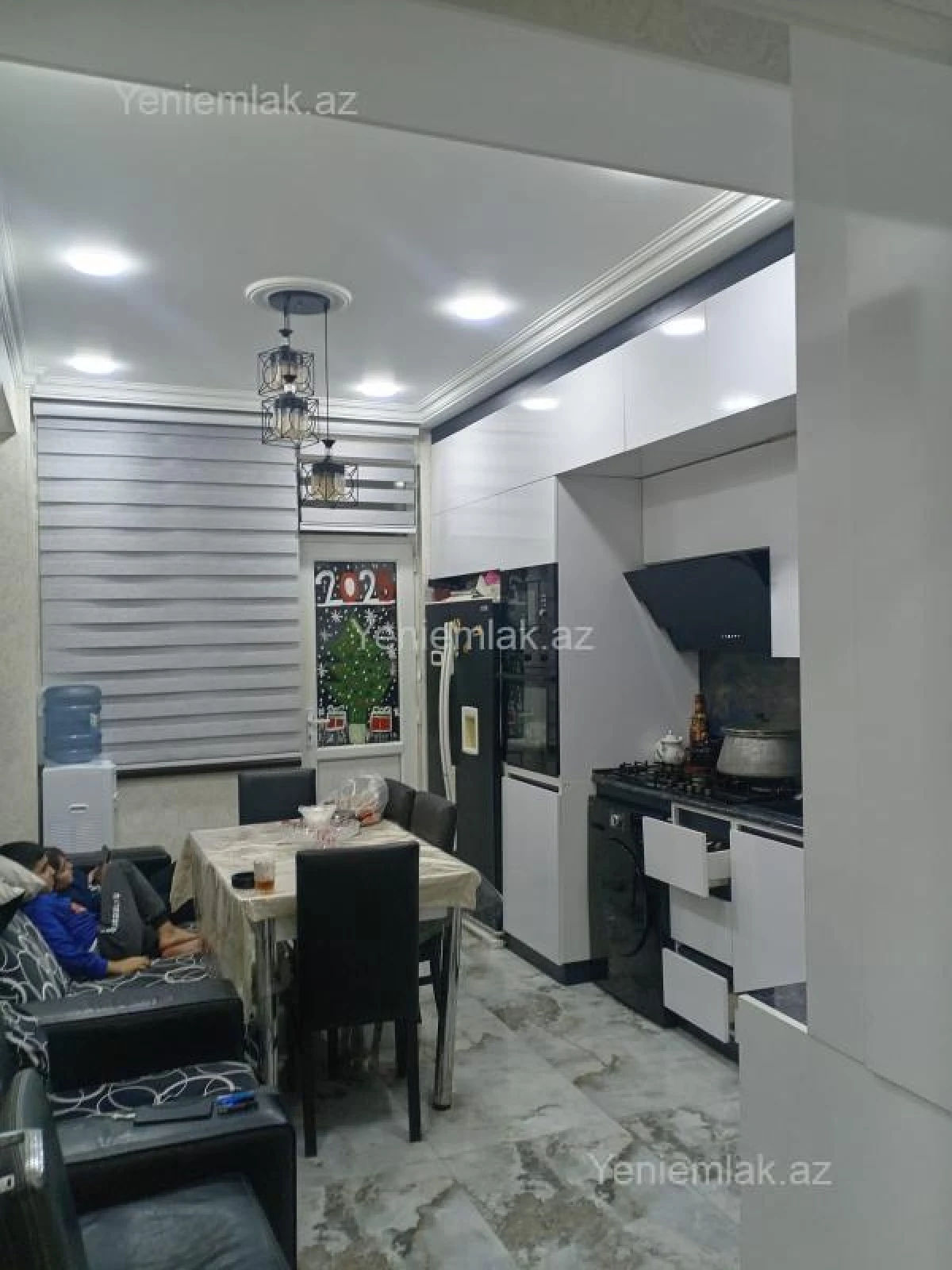 Satılır 4 otaqlı yeni tikili 122.2 m²