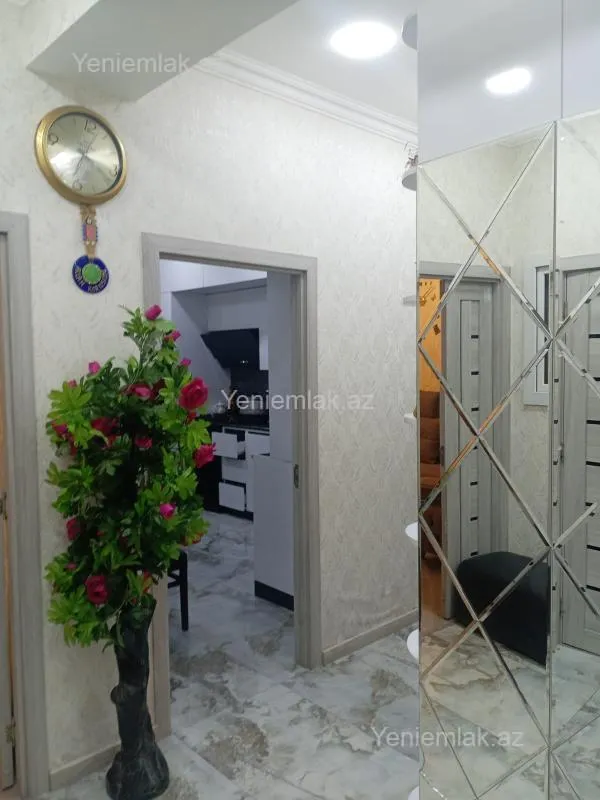 Satılır 4 otaqlı yeni tikili 122.2 m²