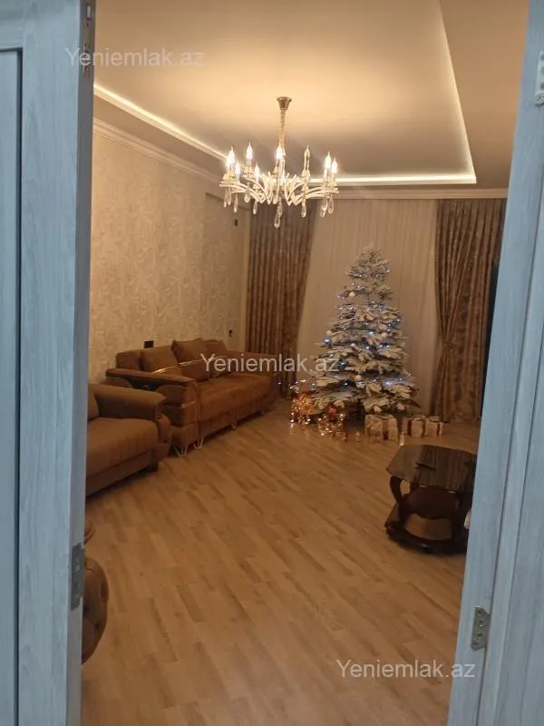 Satılır 4 otaqlı yeni tikili 122.2 m²