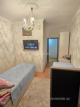 Satılır 1 otaqlı köhnə tikili 35 m²