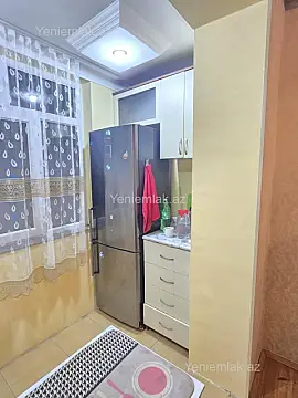 Satılır 1 otaqlı köhnə tikili 35 m²