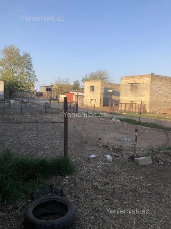 Satılır 2 otaqlı obyekt 700 m²