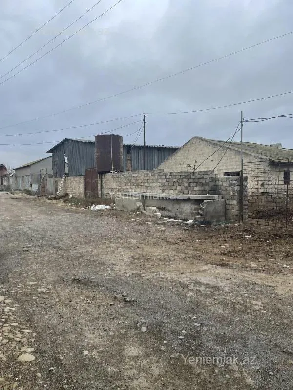 Satılır 2 otaqlı obyekt 700 m²