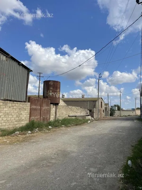 Satılır 2 otaqlı obyekt 700 m²