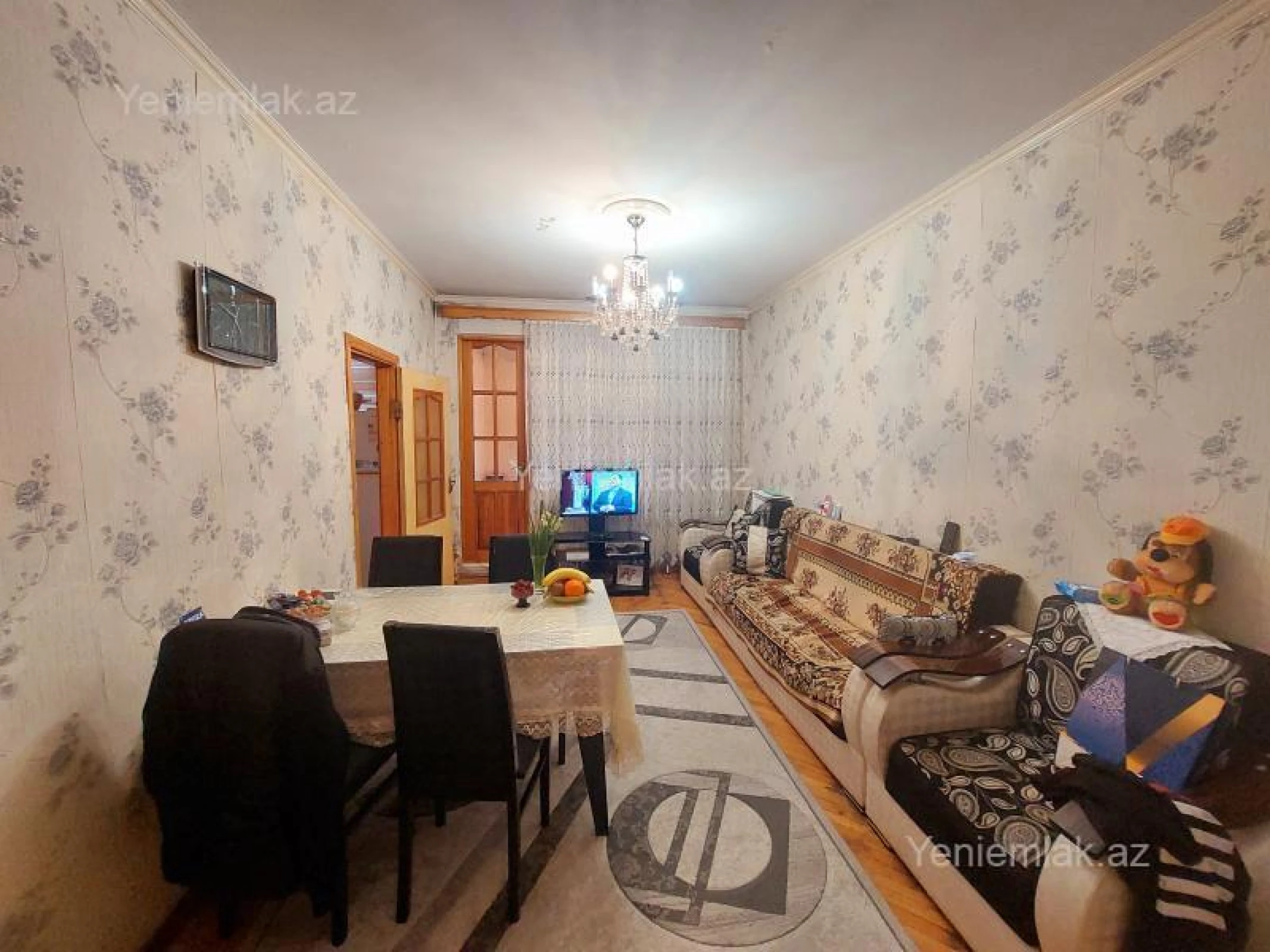 Satılır 2 otaqlı köhnə tikili 55 m²