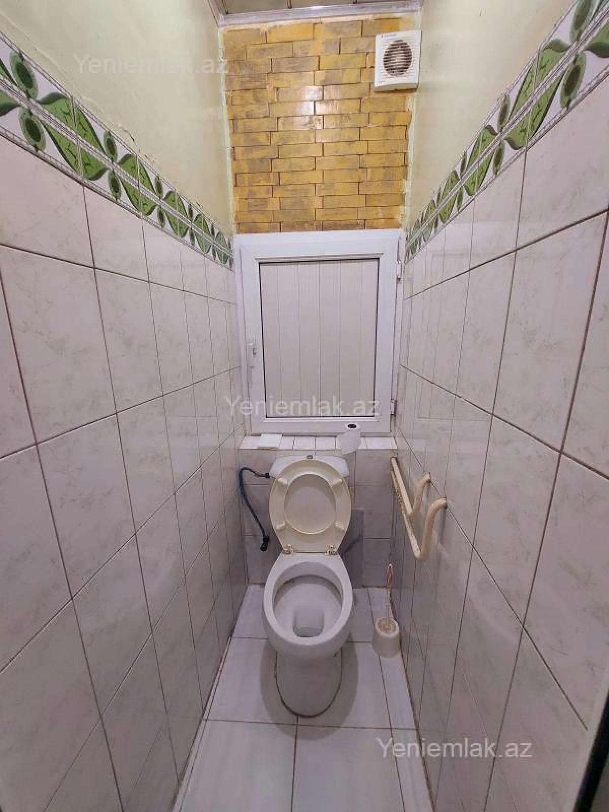 Satılır 2 otaqlı köhnə tikili 55 m²