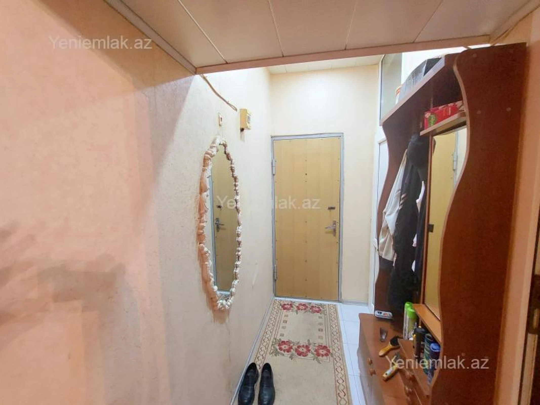 Satılır 2 otaqlı köhnə tikili 55 m²