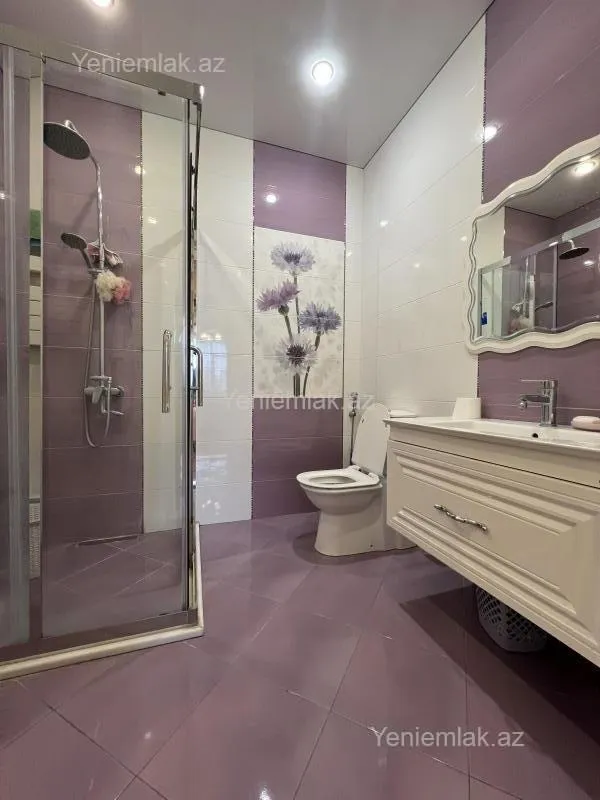 Satılır 4 otaqlı yeni tikili 214 m²