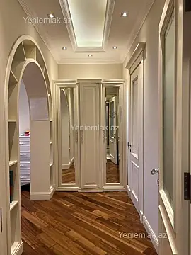 Satılır 4 otaqlı yeni tikili 214 m²