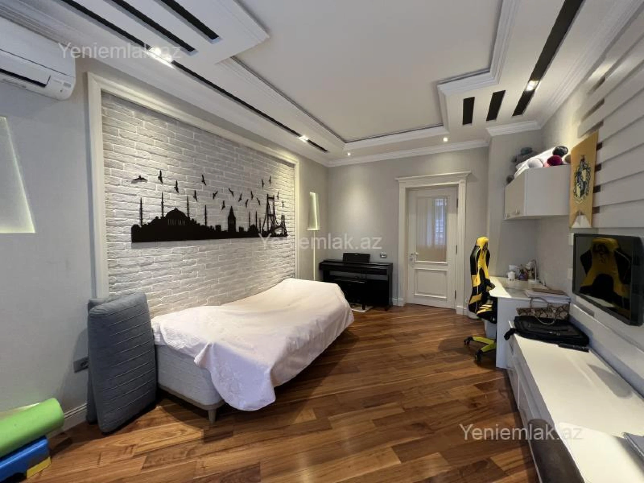 Satılır 4 otaqlı yeni tikili 214 m²