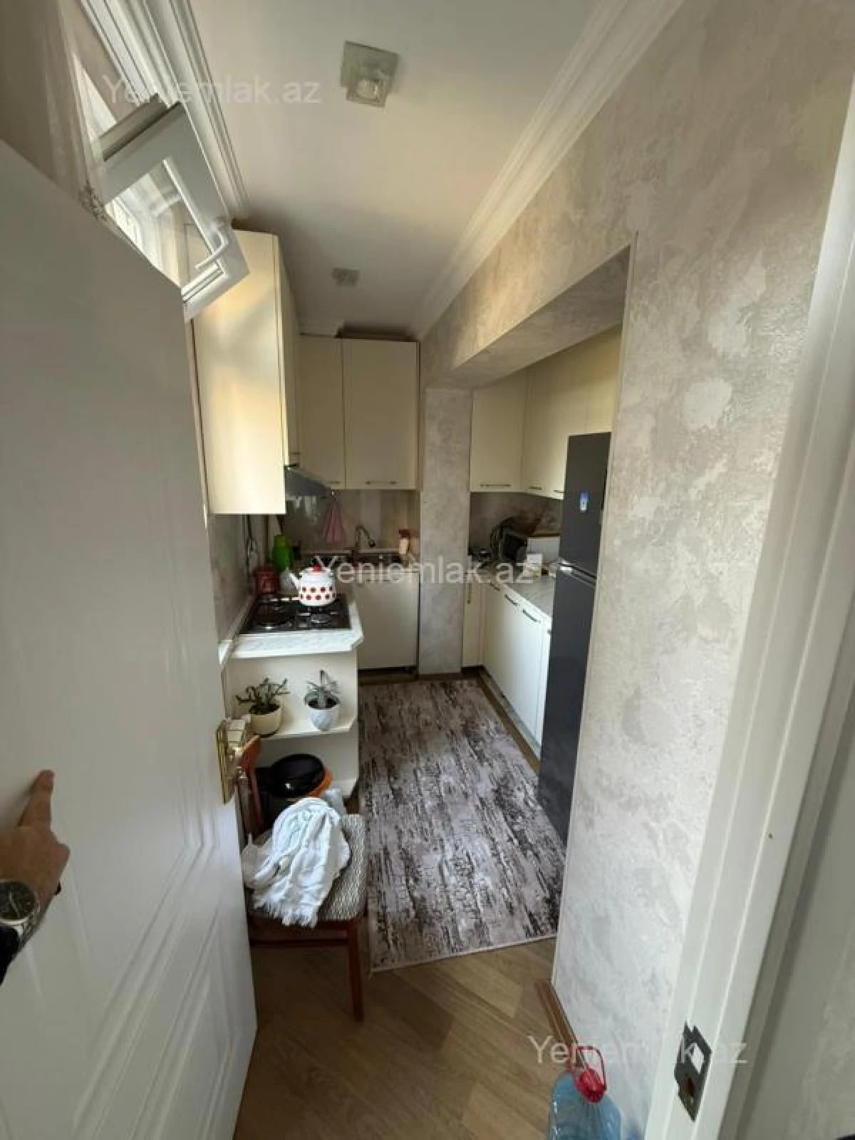 Satılır 3 otaqlı köhnə tikili 60 m²