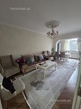 Satılır 3 otaqlı köhnə tikili 60 m²