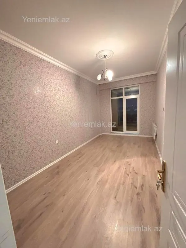 Satılır 2 otaqlı yeni tikili 73 m²