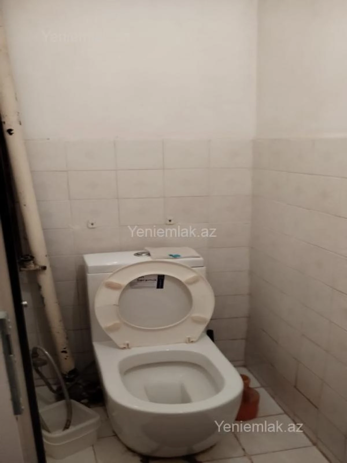 Satılır 4 otaqlı köhnə tikili 90 m²