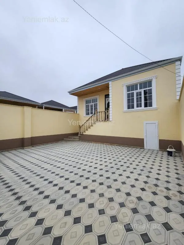 Satılır 4 otaqlı həyət evi 90 m²